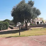 منتزه العطل Mirice Vignola Mare Casa Giorgia *